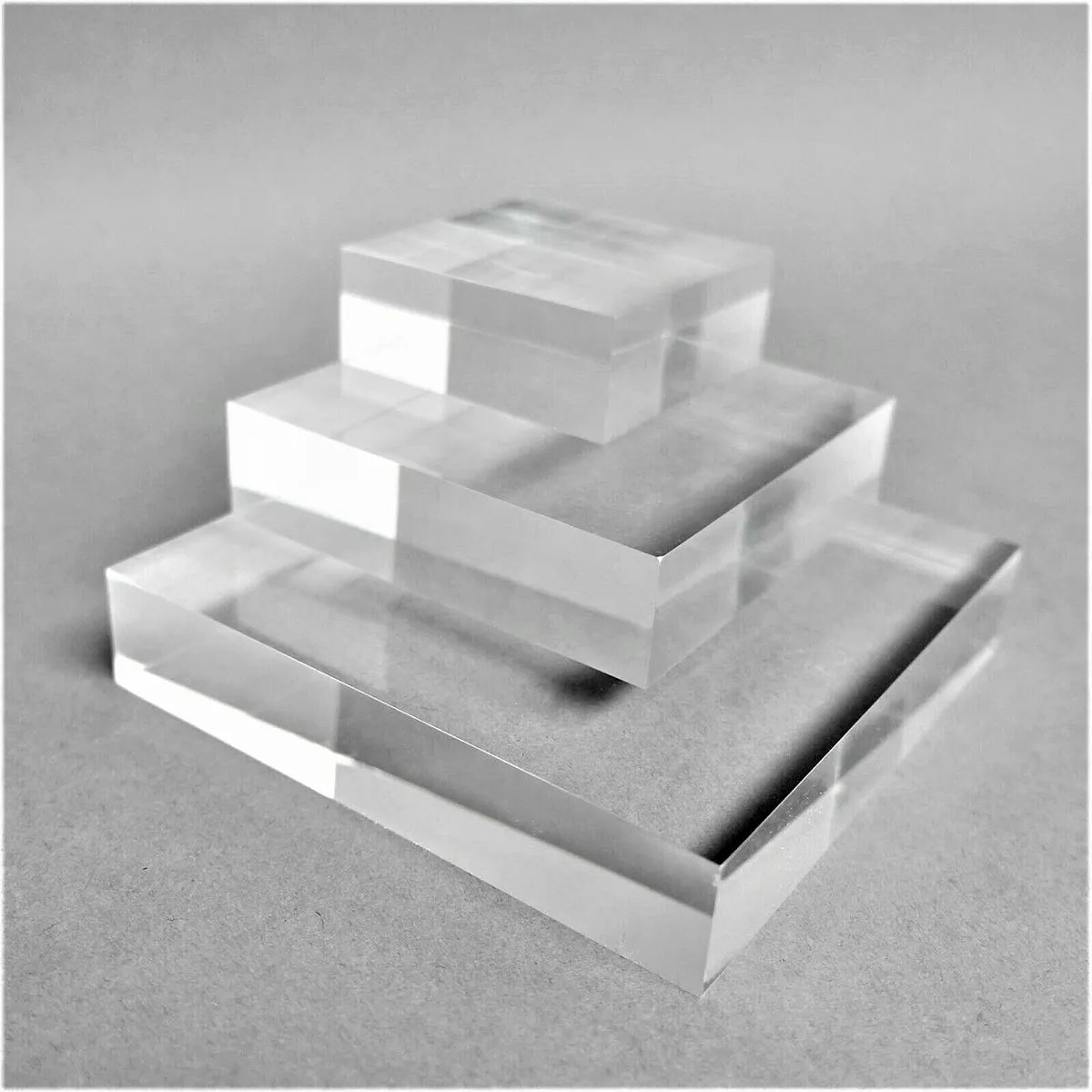 Acrylic Riser Blocks - Set of 3 – Frameless Frames